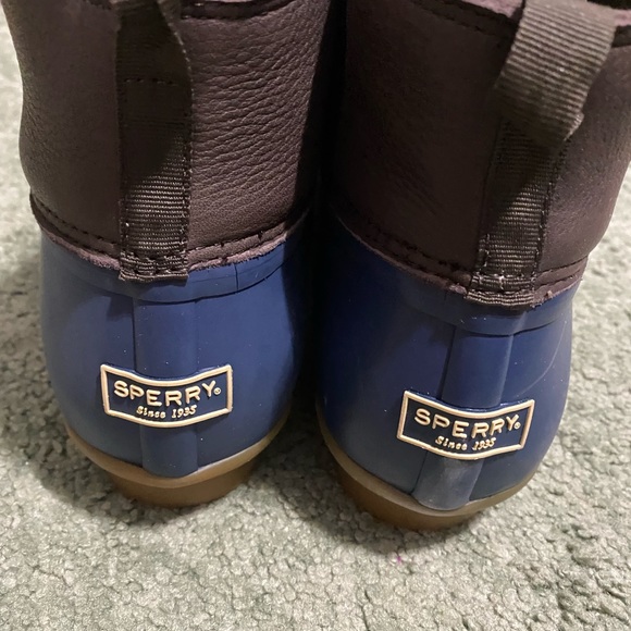 Sperry Rain Boots - Picture 3 of 4
